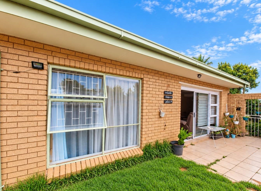 3 Bedroom Property for Sale in Uitsig Free State